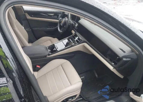 2025 Porsche Panamera 4 z USA, uszkodzony, nr VIN WP0AA2YAXSL000938